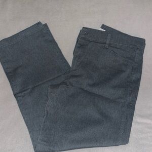 Women’s Lee Relaxed fit at the waist gray pants